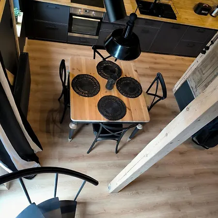 דירה Black Horse