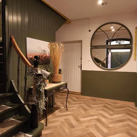 Black Horse Appartement